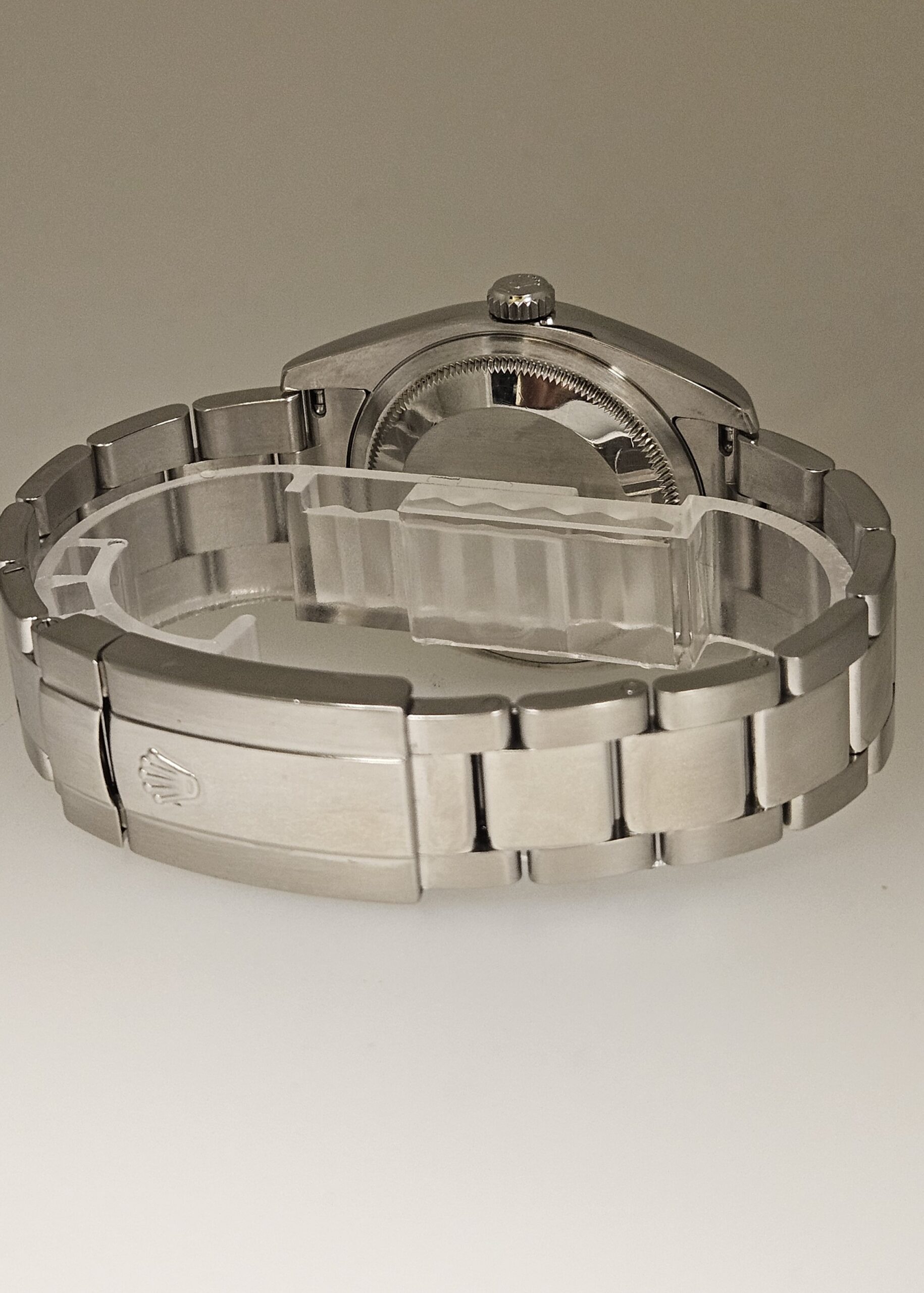 Rolex DateJust 36mm Silver Color Dial 18K White Gold Bezel Oyster 116234 - Image 8