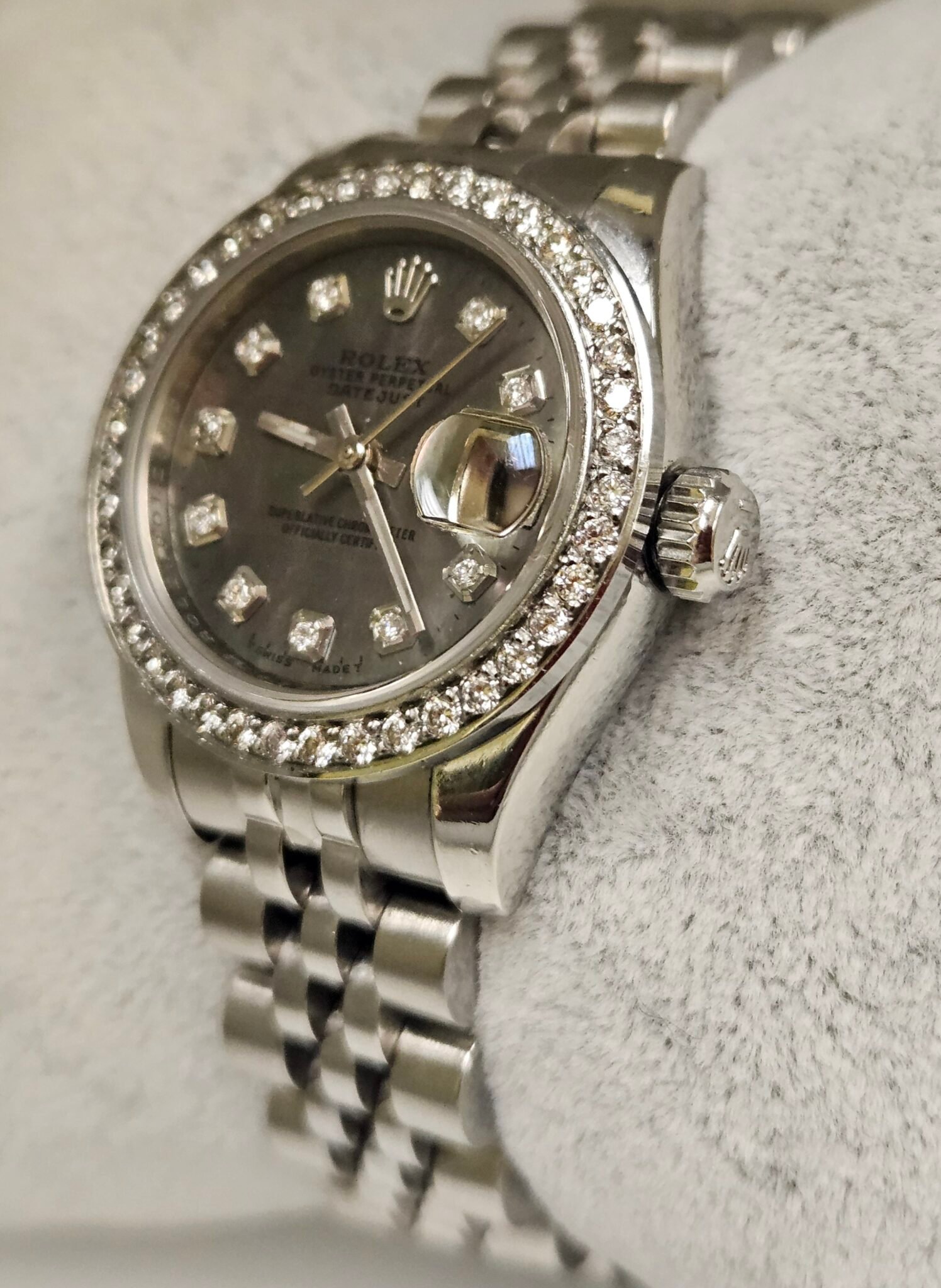 Rolex Ladies Custom Black Mother of Pearl Diamond Dial Diamond Bezel Stainless Steel Jubilee 179160 - Image 7