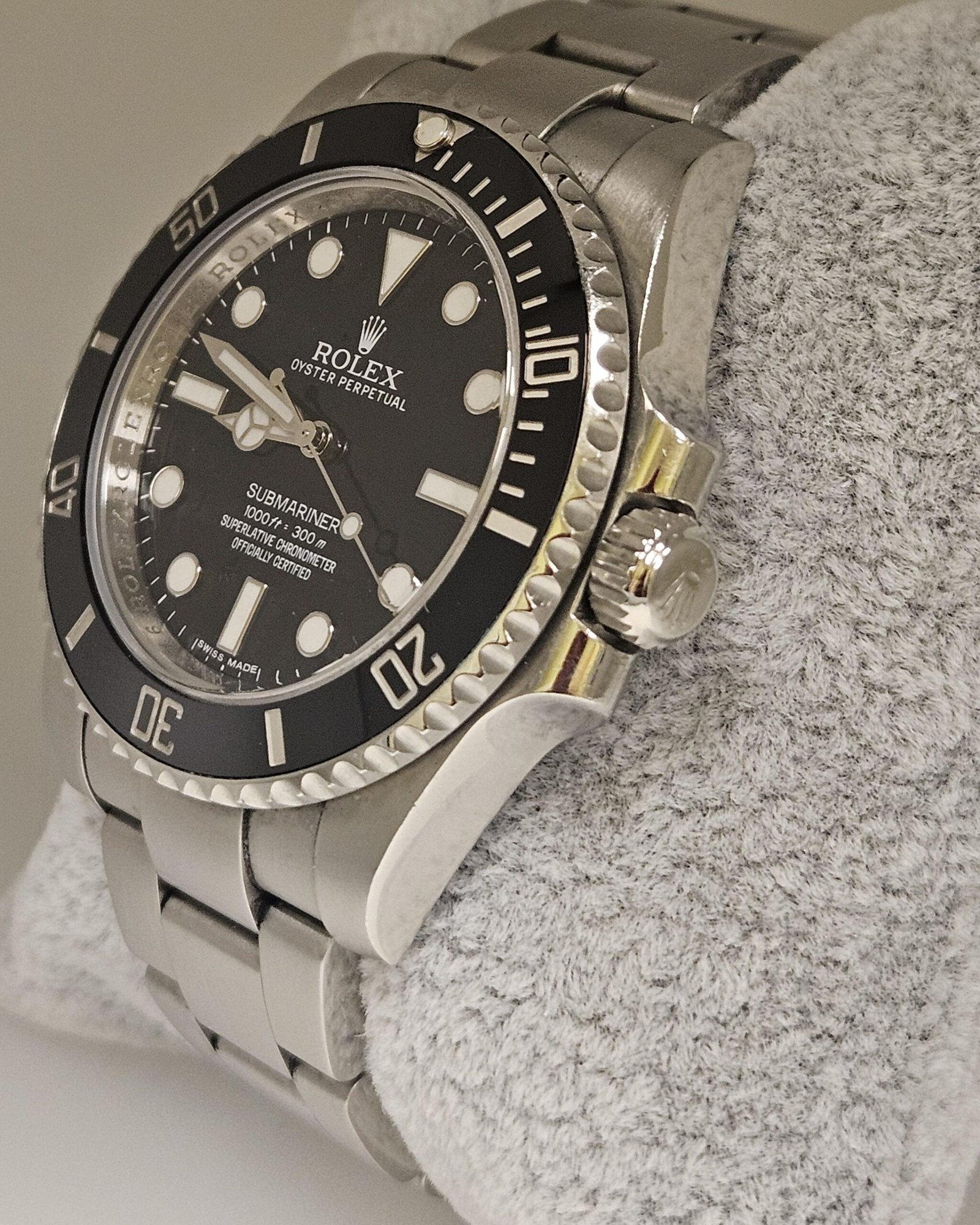 Rolex Submariner (No Date) 114060 - Image 3